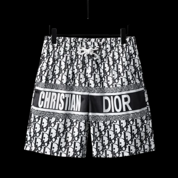 SHORT BLACK AND WHITE